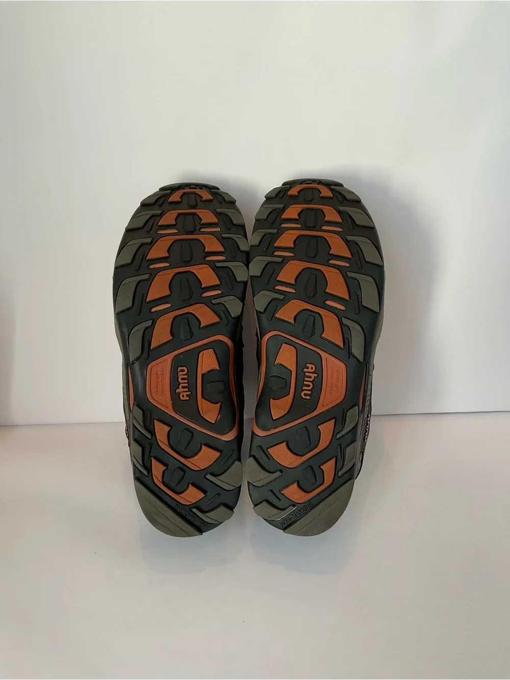 Ahnu Closed Toe Hiking Water Hybrid Sport Sandal